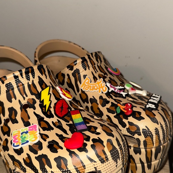 Leopard Print Womens Platform Croc style Clogs - Picture 2 of 8